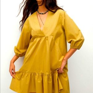 ✅ Sold ✅ Mustard color dress